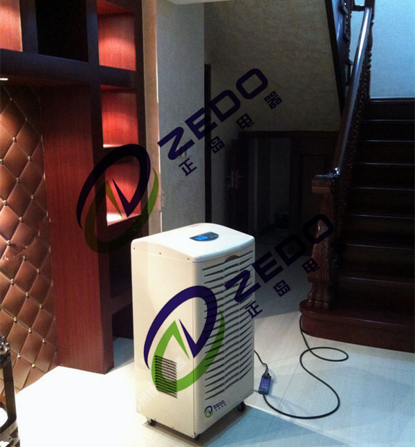 地下室防潮除濕機