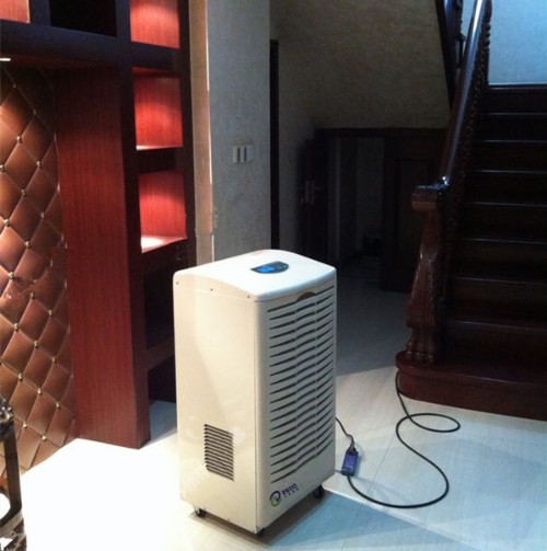 地下室除濕機(jī)