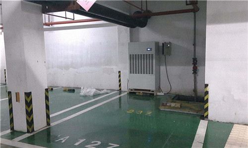 1617096010364635187.jpg 地下停車場除濕機1.jpg