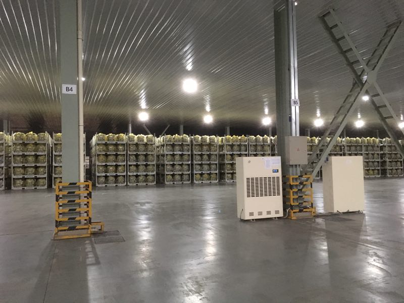 發(fā)動(dòng)機(jī)倉(cāng)庫(kù)除濕機(jī)